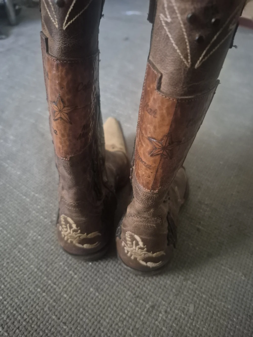 Old Gringo Brown Western Patchwork Embroidered Cowboy Boots - Picture 6 of 8